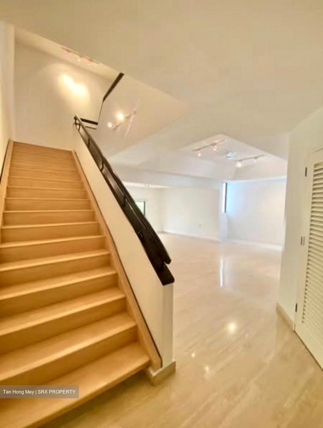 Villa Delle Rose (D10), Condominium #531064811
